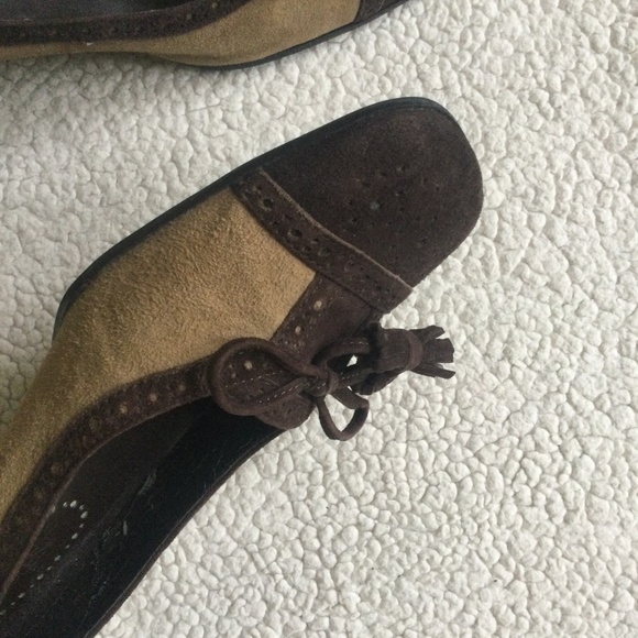 Aerosoles Brown Suede Two Tone pumps 2” Heel Suit N Tie Square Toe - size 7.5 M - Picture 7 of 16